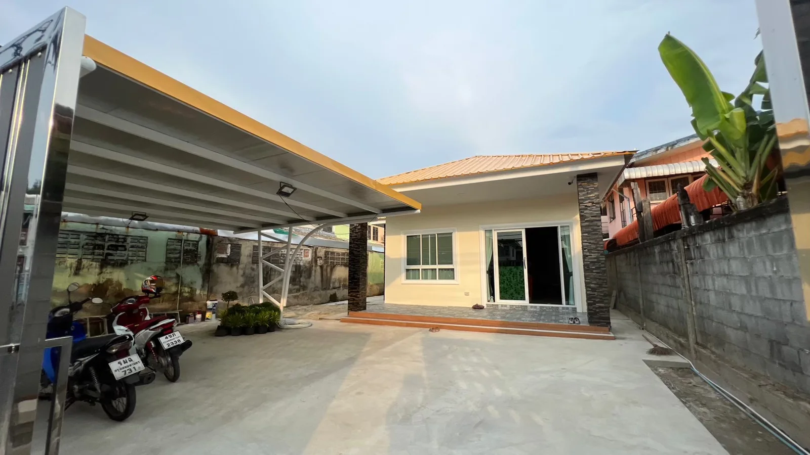 ตัวอย่างงานติดตั้งกล้องวงจรปิดบ้านคุณกวาง ชุด 6 ตัว สำหรับดูพื้นที่รอบบ้าน