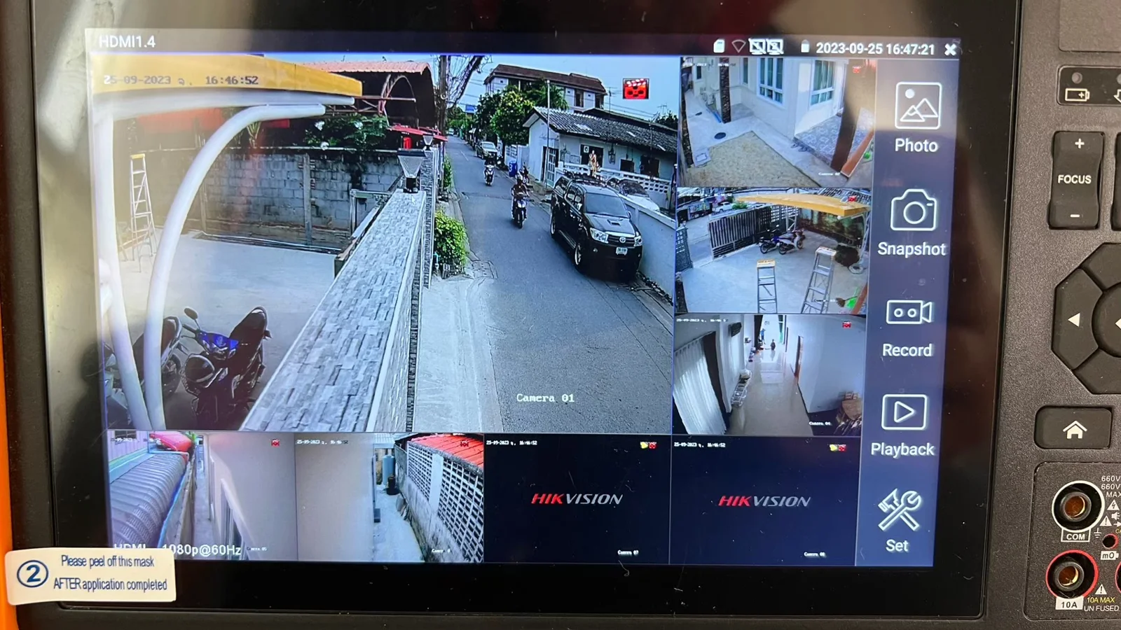 ตัวอย่างงานติดตั้งกล้องวงจรปิดบ้านคุณกวาง ชุด 6 ตัว บริเวณทางเดินและมุมรอบตัวบ้าน