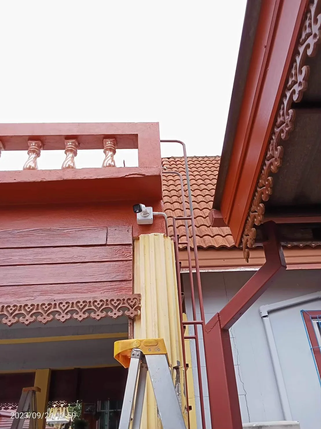 ตัวอย่างงานติดตั้งกล้องวงจรปิดบ้านคุณกุลรดา ชุด 4 ตัว สำหรับดูพื้นที่หลักรอบบ้าน