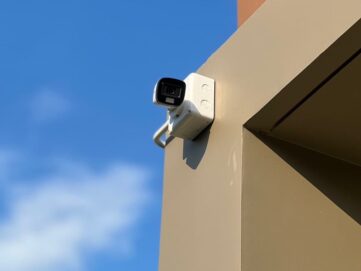ผลงานการติดตั้งกล้อง ยี่ห้อ HIKVISION ระบบ ANALOG จำนวน 4 ตัว